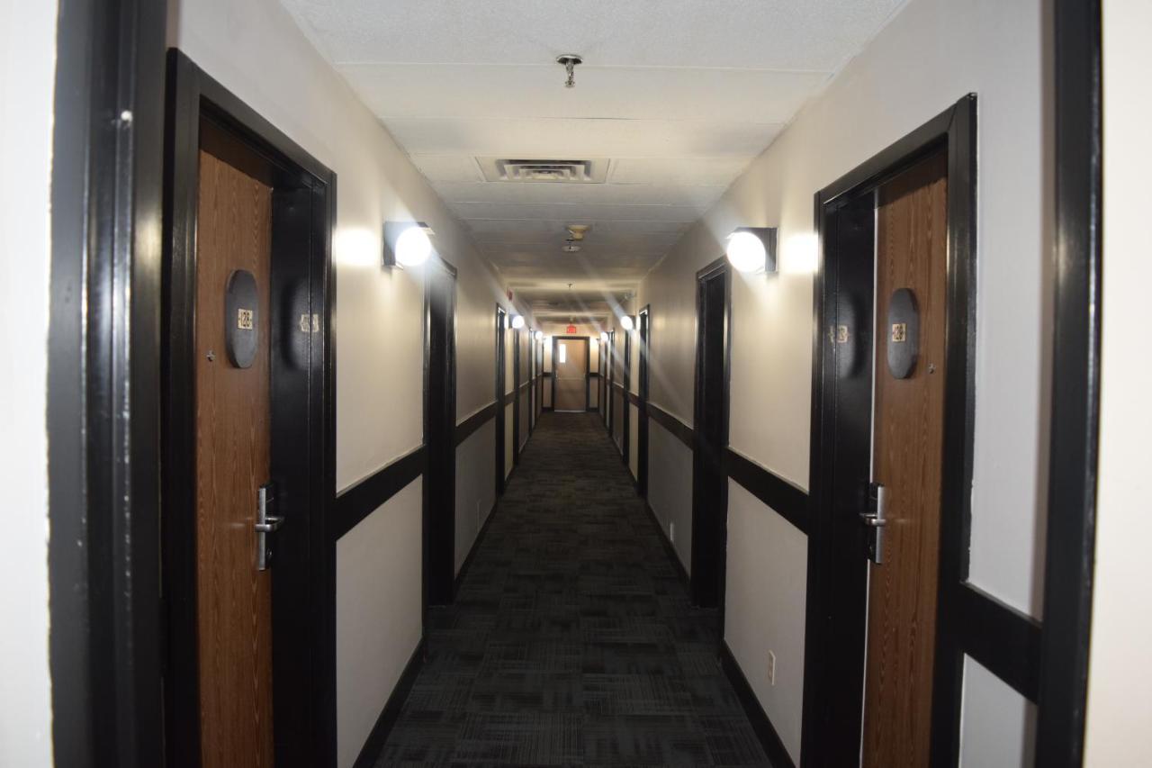 Venture Inn Hotel 새스커툰 외부 사진
